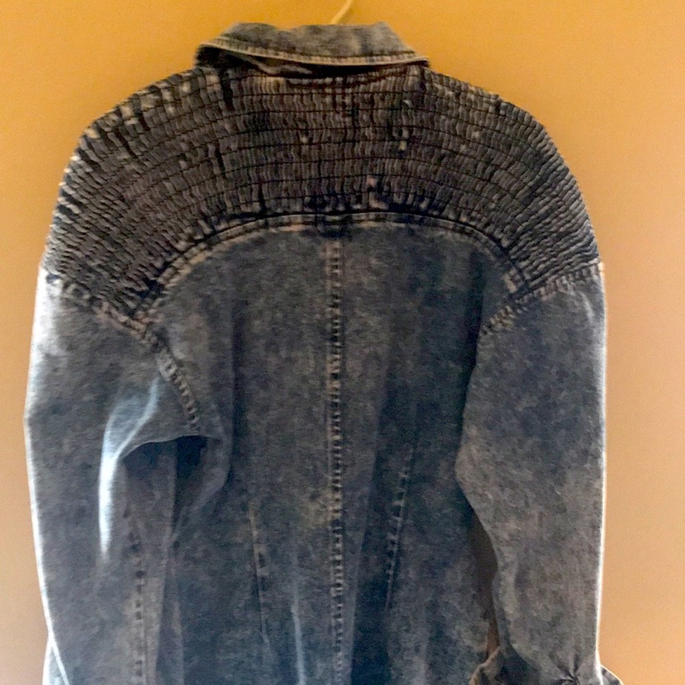 Dallas Stone-Washed Denim Jumpsuit: OOAK 80s Glamour Revived in Style - Picture 8 of 8